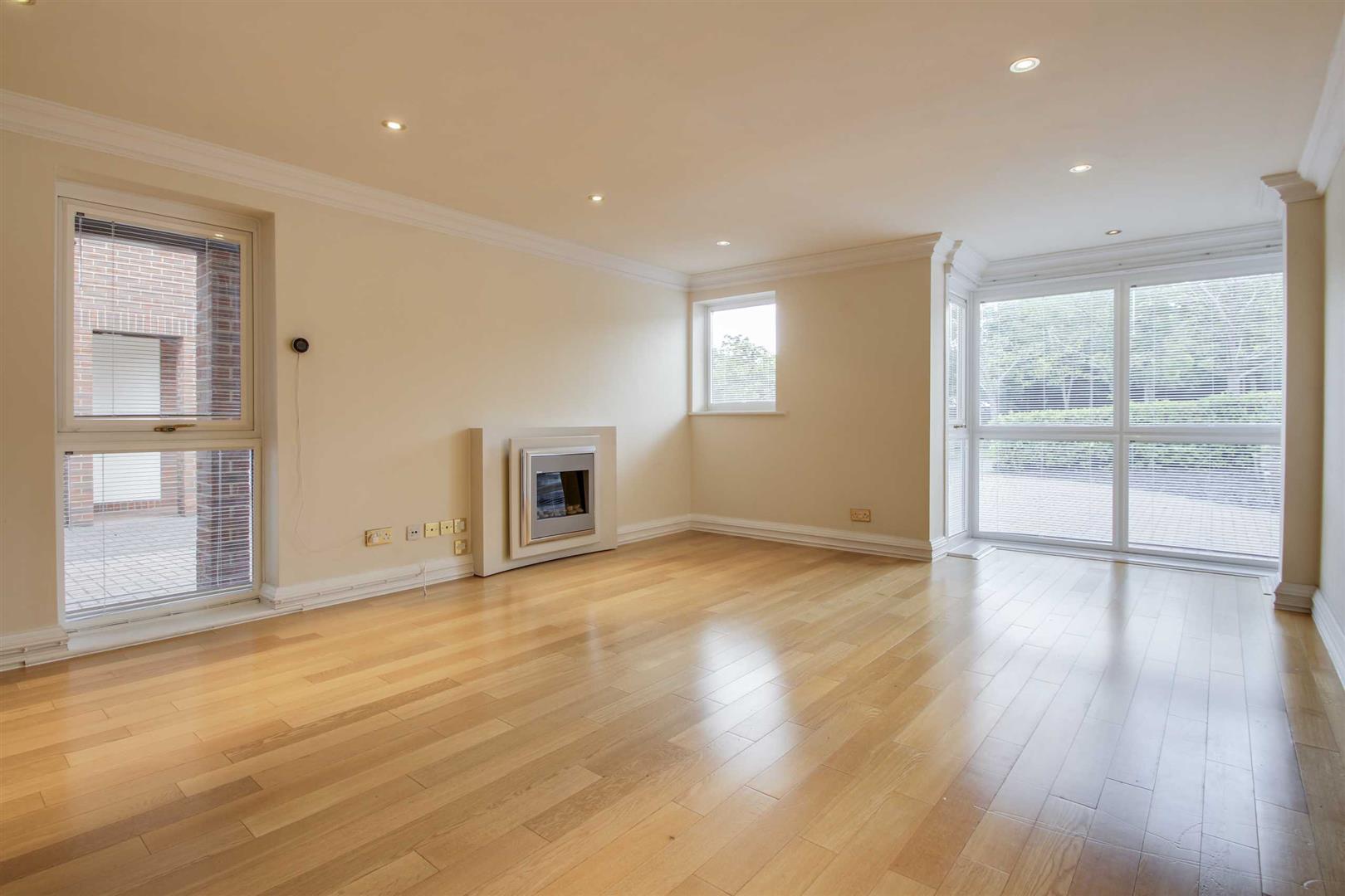 4 bed property in Livesey Hill, Milton Keynes
